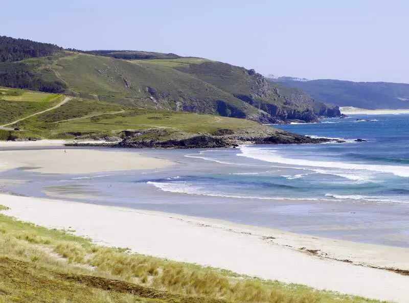 Archivo - En La Coru&ntilde;a se espera m&aacute;ximas de hasta 35&ordm; el fin de semana. 