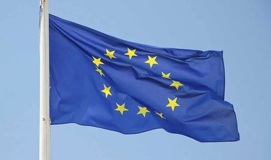Archivo - Bandera de la Uni&oacute;n Europea