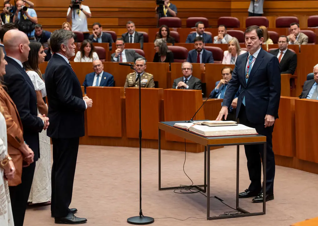 Toma de Posesi&oacute;n de Alfonso Fern&aacute;ndez Ma&ntilde;ueco