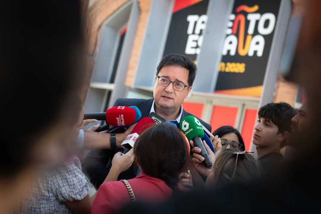 El ministro para la Transformaci&oacute;n Digital, &Oacute;scar L&oacute;pez,  en declaraciones a periodistas este jueves.