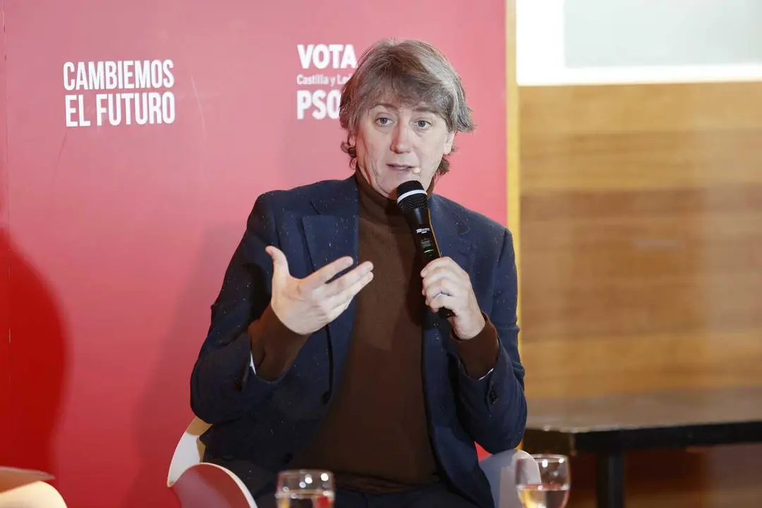 Archivo - El secretario general del PSOECyL y portavoz del Grupo Socialsita, Carlos Mart&iacute;nez, en una imagen de archivo.