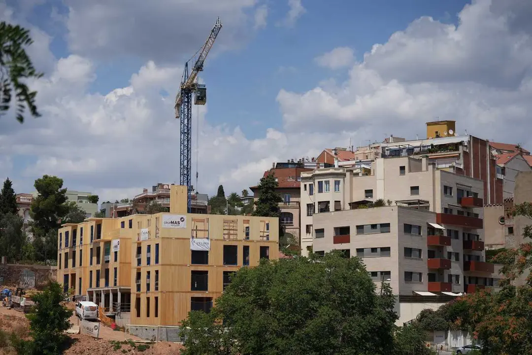 Archivo - Construcci&oacute;n de un edificio