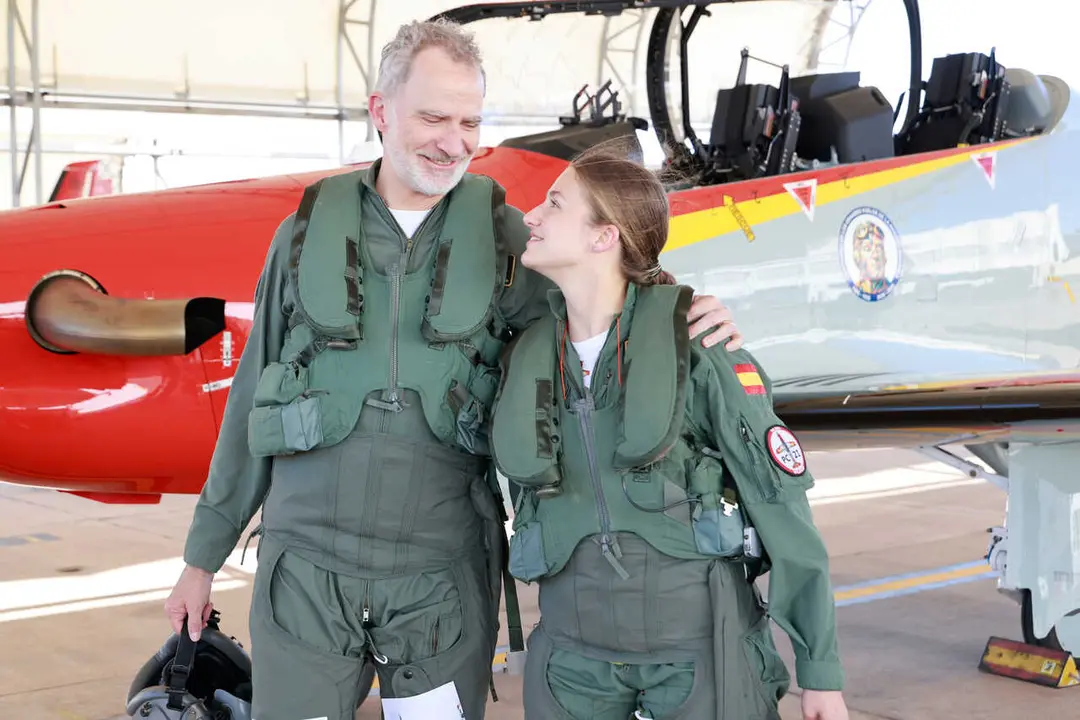 Felipe VI y la Princesa Leonor realizan un vuelo de instrucci&oacute;n en la Academia General del Aire (AGA), en San Javier, Murcia, en el marco de la instrucc&iacute;&oacute;n militar de la heredera a la corona.