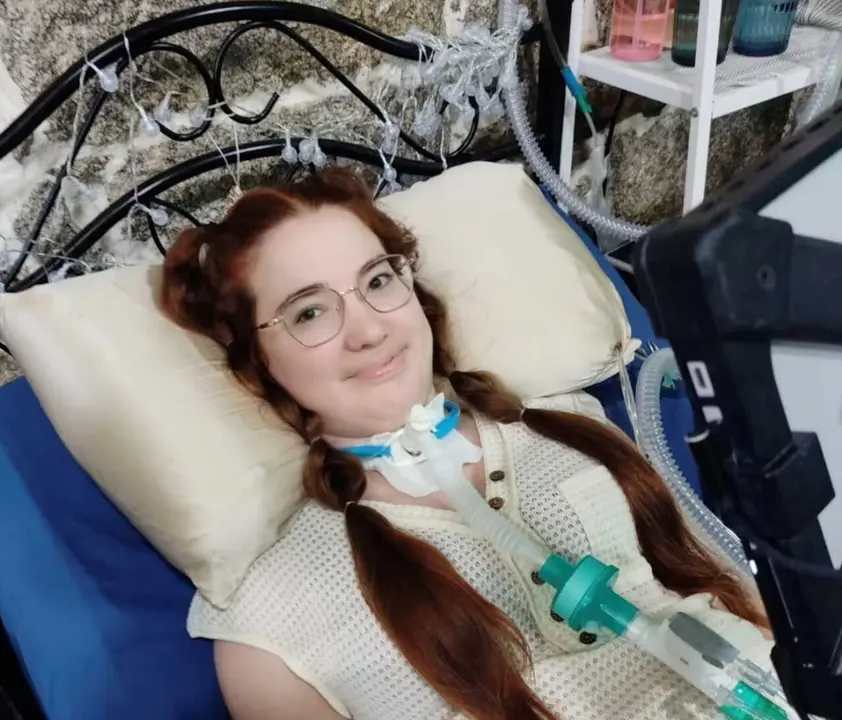 Una paciente de ELA pone en marcha una campa&ntilde;a para recaudar 15.000 euros para 'cubrir necesidades urgentes'
