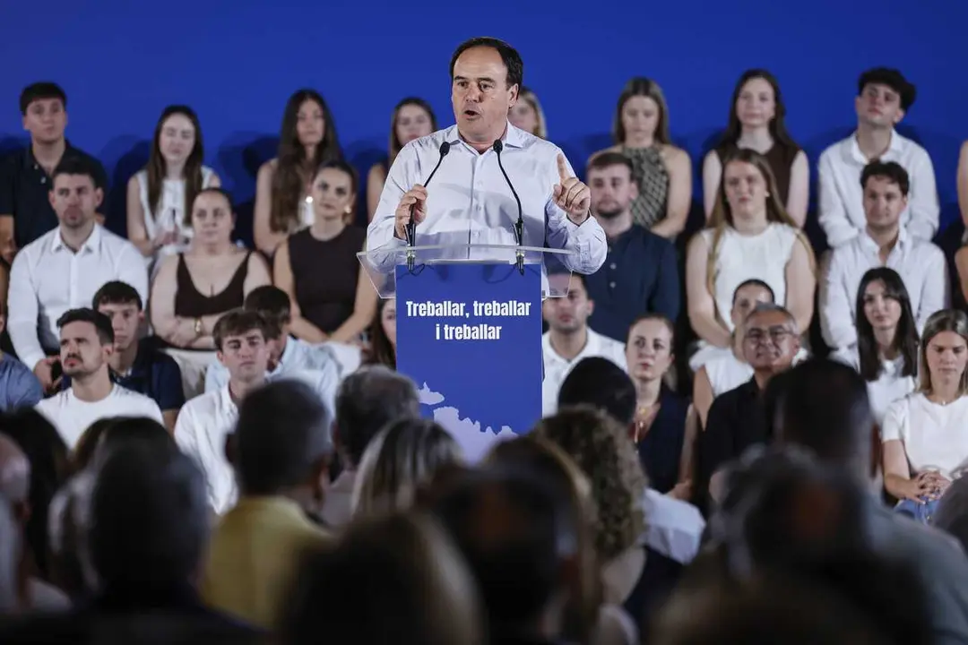 El presidente de la Generalitat Valenciana, Juanfran P&eacute;rez Llorca, durante la reuni&oacute;n de la Junta Directiva del PP de la provincia de Valencia. 
