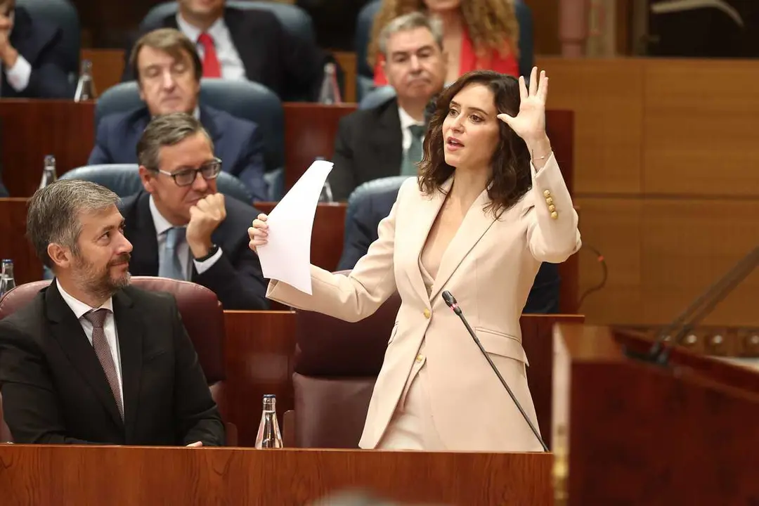La presidenta de la Comunidad de Madrid, Isabel D&iacute;az Ayuso, durante una sesi&oacute;n plenaria, en la Asamblea de Madrid, a 18 de junio de 2026, en Madrid (Espa&ntilde;a)