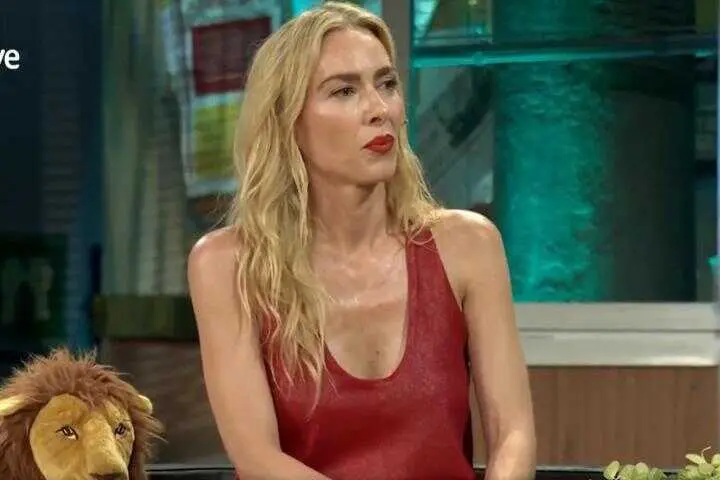 Kira Mir&oacute; en la Revuelta