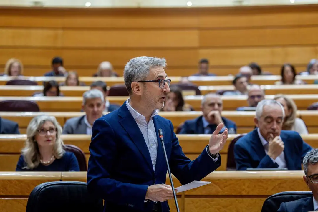El ministro de Hacienda, Arcadi Espa&ntilde;a, interviene durante una sesi&oacute;n plenaria en el Senado, a 26 de mayo de 2026, en Madrid (Espa&ntilde;a). 