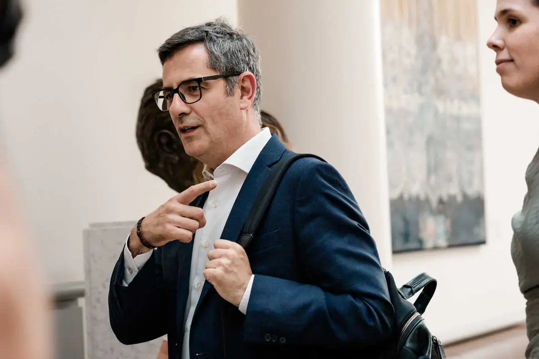 El ministro de la Presidencia, Justicia y Relaciones con las Cortes, F&eacute;lix Bola&ntilde;os, a su llegada a una sesi&oacute;n de control al Gobierno, en el Senado, a 23 de junio de 2026, en Madrid (Espa&ntilde;a). 