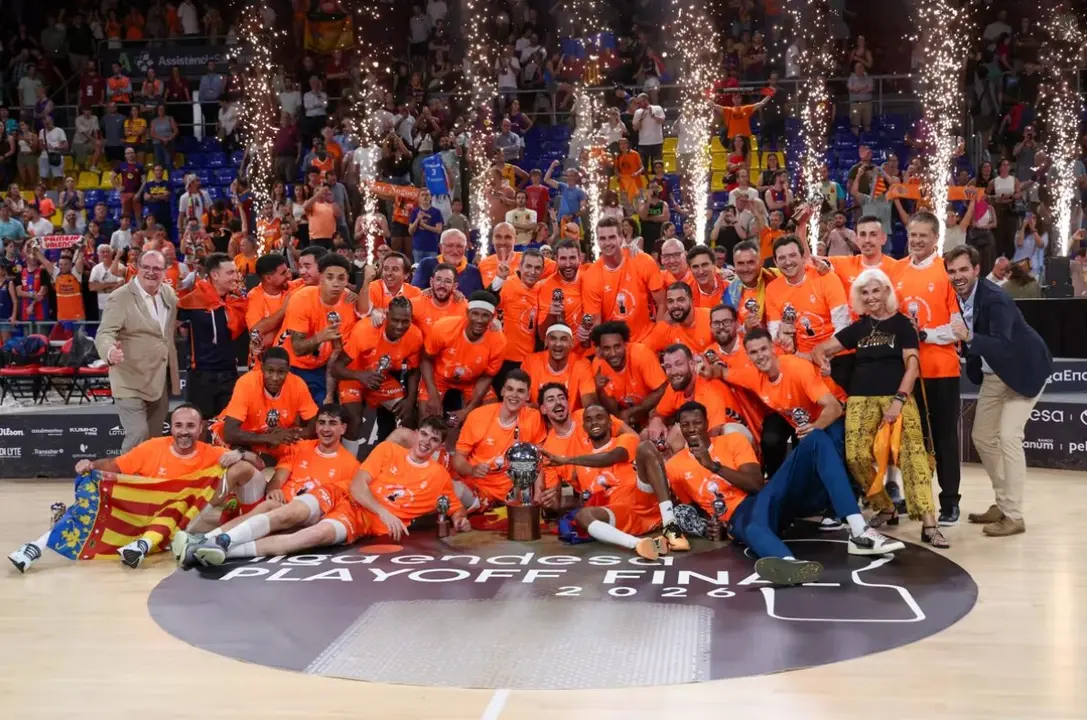 Valencia Basket celebra su t&iacute;tulo de la Liga Endesa