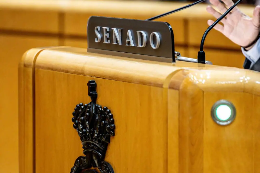 Archivo - El ministro de la Presidencia, Justicia y Relaciones con las Cortes, F&eacute;lix Bola&ntilde;os, interviene durante la sesi&oacute;n de control al Gobierno, a 21 de abril de 2026, en Madrid (Espa&ntilde;a). 