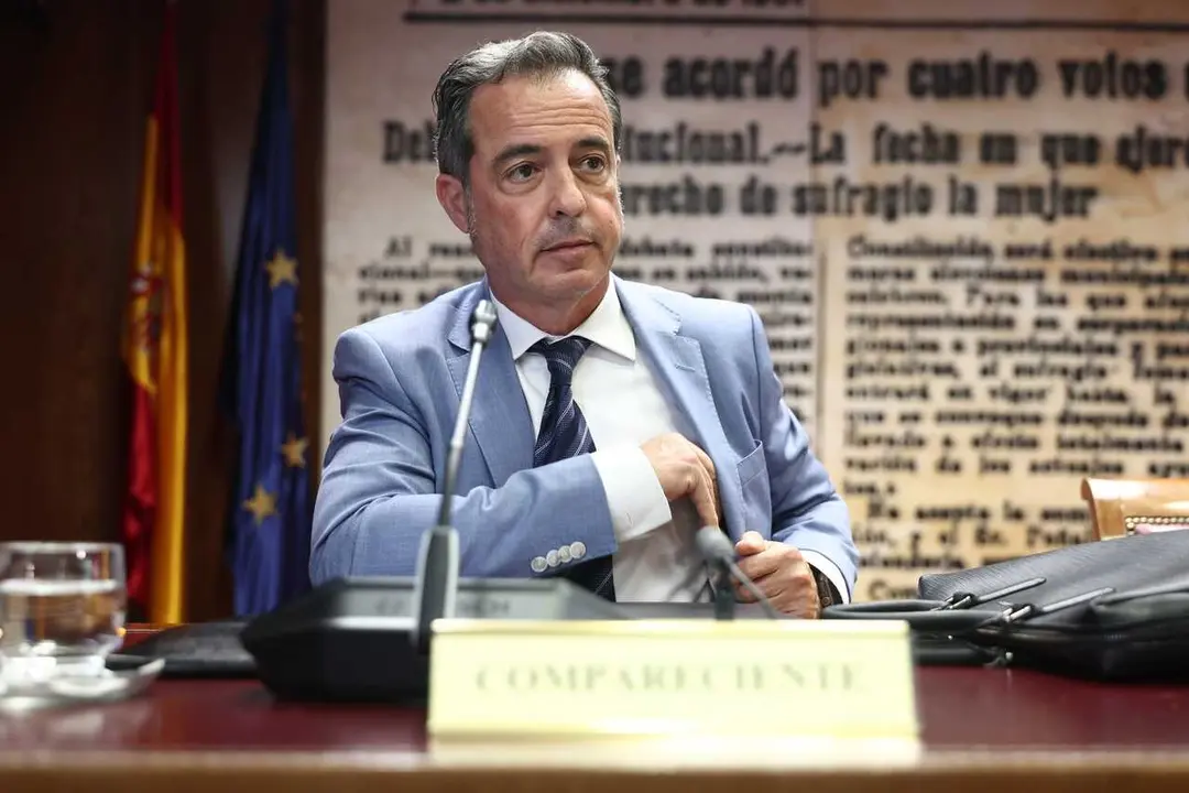 El excomisario del Aeropuerto Adolfo Su&aacute;rez-Madrid Barajas y jefe Superior de Polic&iacute;a de Canarias, Jes&uacute;s Mar&iacute;a G&oacute;mez Mart&iacute;n, comparece ante la Comisi&oacute;n de Investigaci&oacute;n de la SEPI en el Senado
