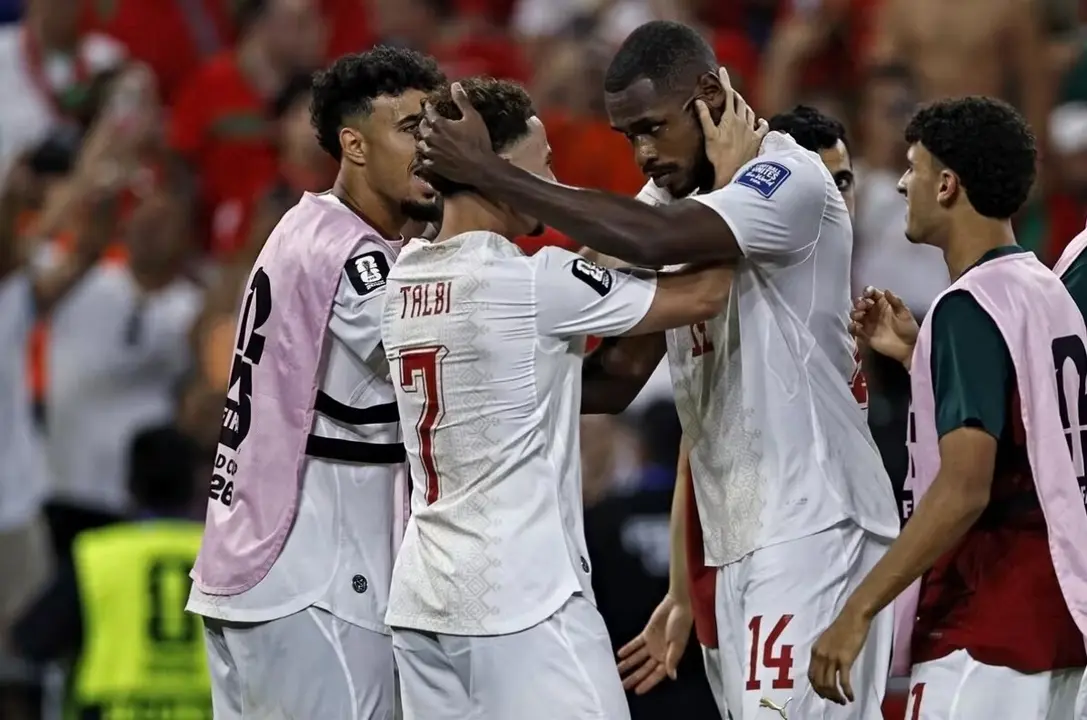 Diop celebrando el gol del empate en el descuento