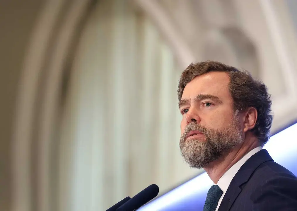 Archivo - El presidente de la plataforma Atenea, Iv&aacute;n Espinosa de los Monteros, interviene en un desayuno de Nueva Econom&iacute;a F&oacute;rum, en el Hotel Mandar&iacute;n Oriental Ritz, a 12 de noviembre de 2025, en Madrid (Espa&ntilde;a).
