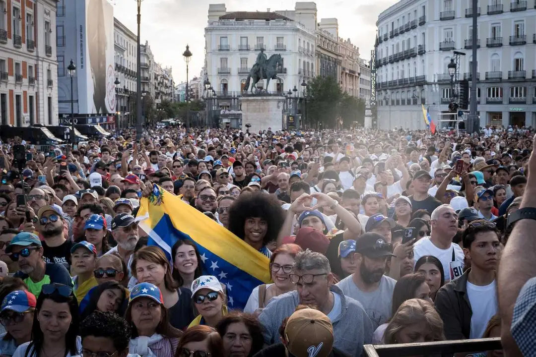 Archivo - La di&aacute;spora venezolana en la Puerta del Sol, a 18 de abril de 2026, en Madrid (Espa&ntilde;a).