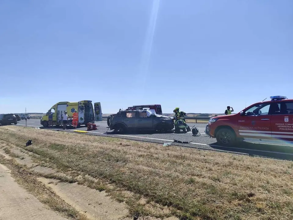 Accidente en la A-67 en Herrera de Pisuerga (Palencia).