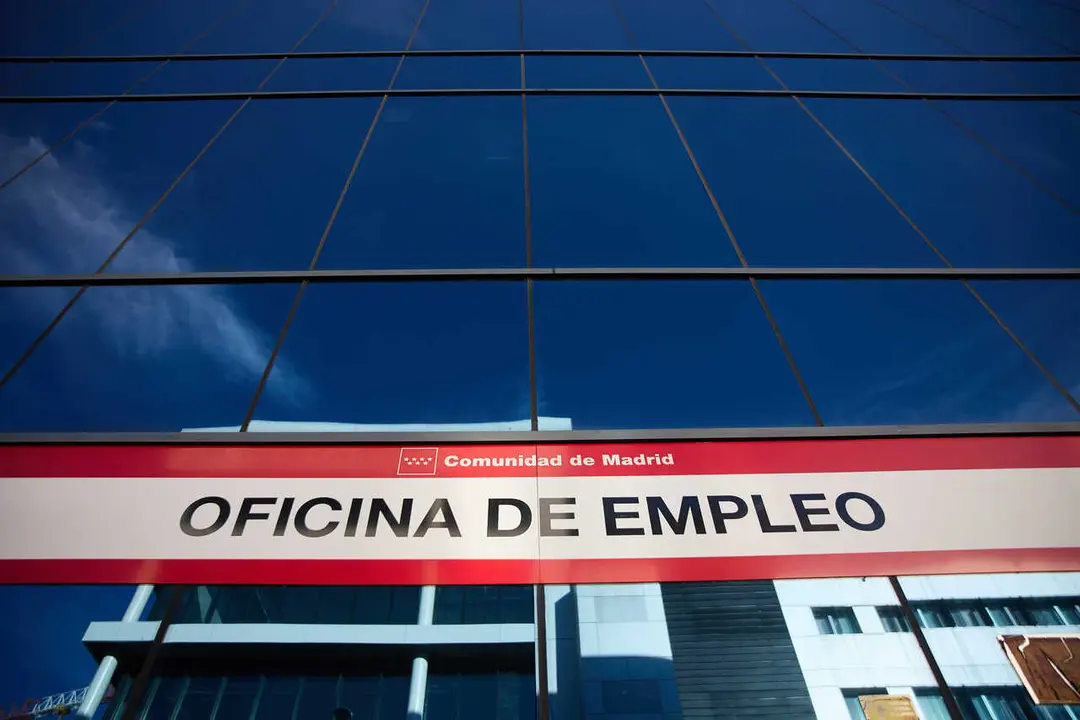 Archivo - Oficina del SEPE de la calle Miguel Yuste, a 2 de septiembre de 2022, en Madrid (Espa&ntilde;a). 