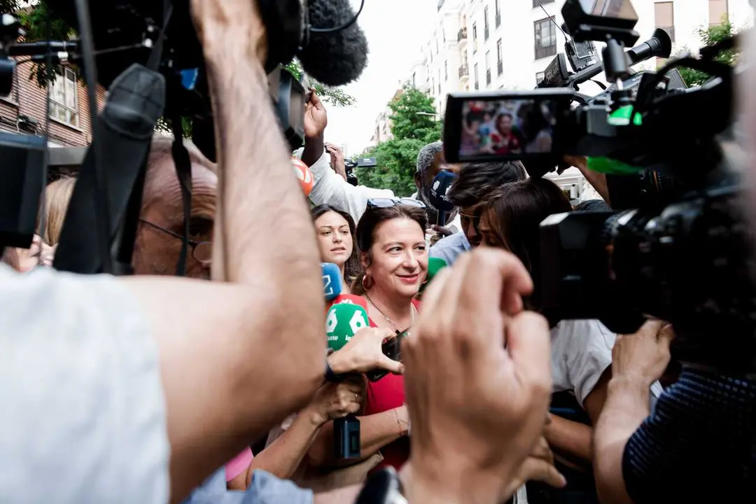 Archivo - La exconcejal socialista Leire D&iacute;ez a su salida de la sede del PSOE en Ferraz, a 3 de junio de 2025, en Madrid (Espa&ntilde;a).