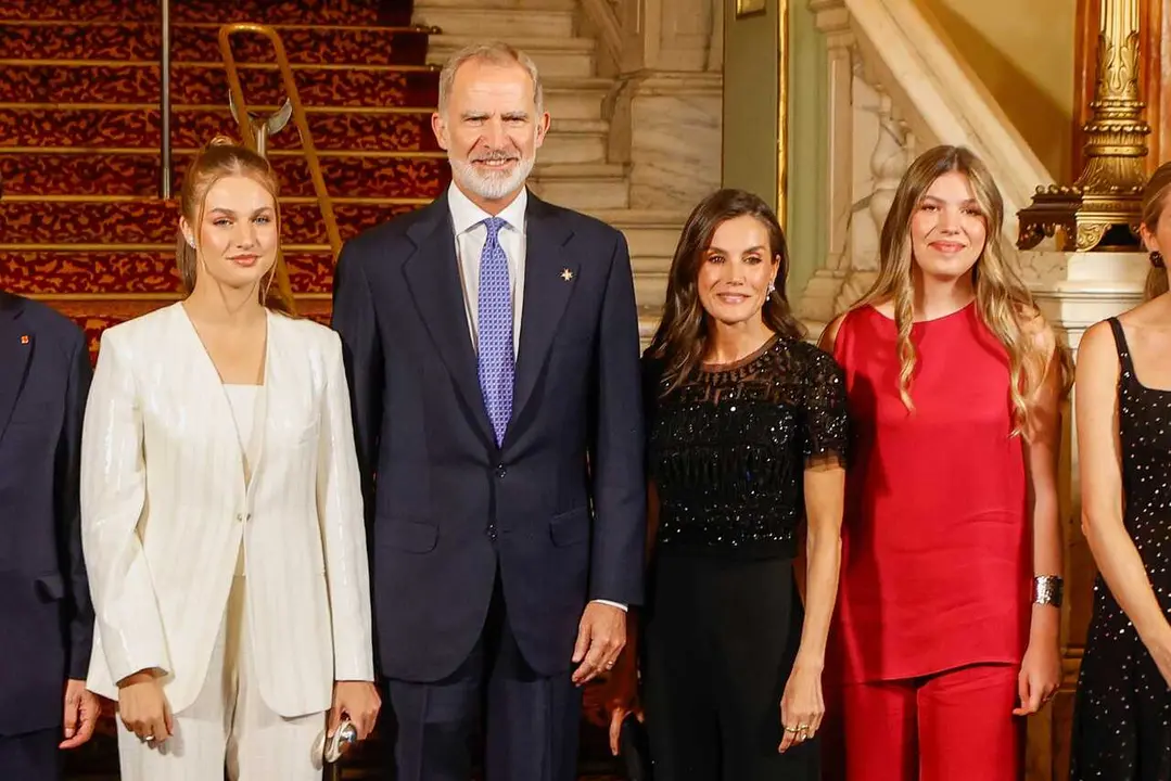 La princesa Leonor, los Reyes Felipe y Letizia y la infanta Sof&iacute;a este martes en la gala de los Premios Princesa de Girona 2026 en el Liceu de Barcelona