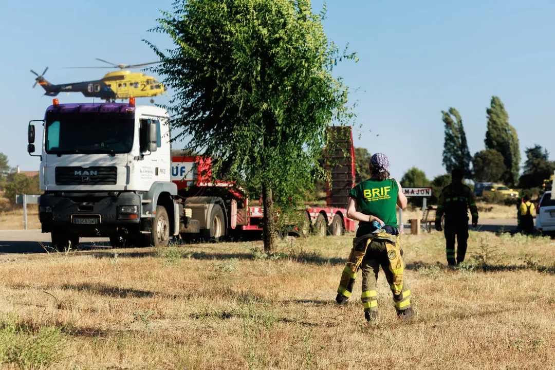 Puesto de mando en el incendio de la Mierla