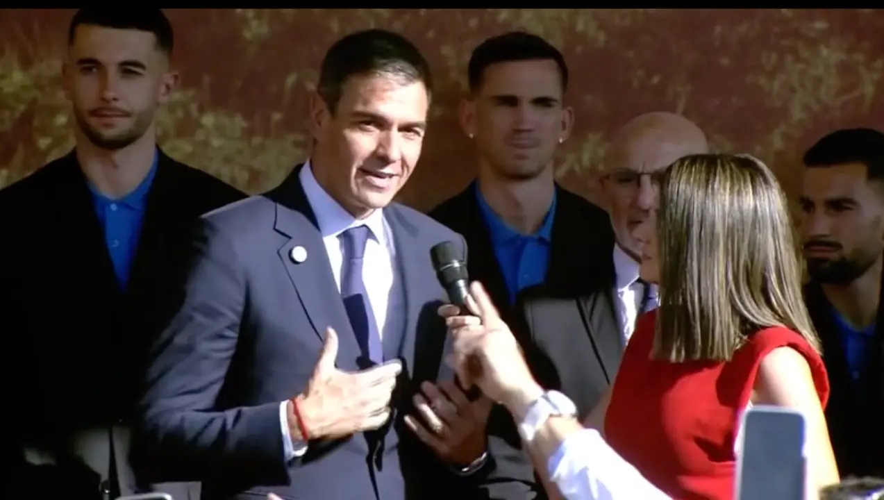 Pedro S&aacute;nchez, ha felicitado a la selecci&oacute;n ganadora de la Copa Mundial de la FIFA por el juego, el esfuerzo y la victoria en el torneo.