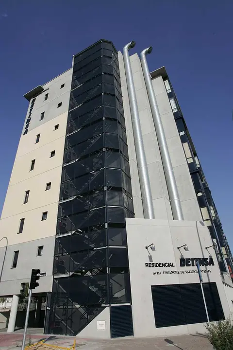 Archivo - Recurso viviendas en construcci&oacute;n. Obras de edificios.