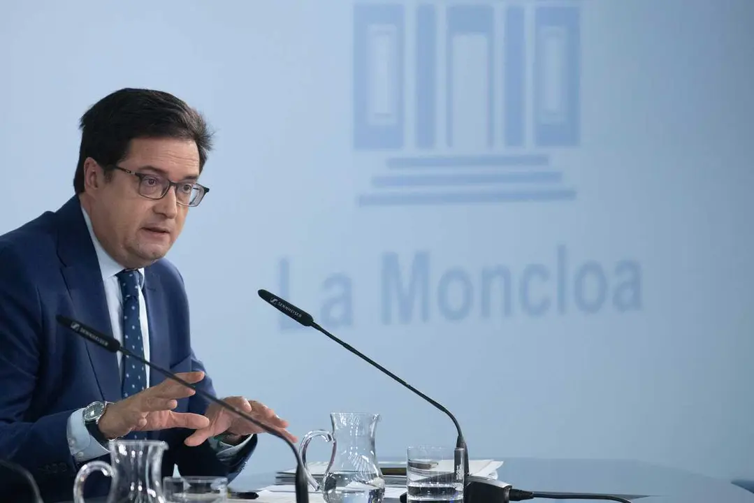 Archivo - El ministro para la Transformaci&oacute;n Digital y de la Funci&oacute;n P&uacute;blica, &Oacute;scar L&oacute;pez, durante una rueda de prensa posterior al Consejo de Ministros, a 23 de junio de 2026, en Madrid (Espa&ntilde;a).