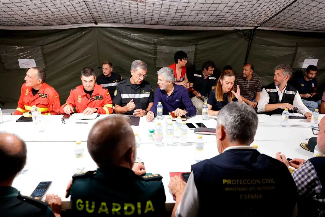 El ministro del Interior, Fernando Grande-Marlaska, preside el CECOD de los incendios en situaci&oacute;n de Emergencia Nacional, desde el Puesto de Mando Avanzado de Navalcarnero, en Madrid.