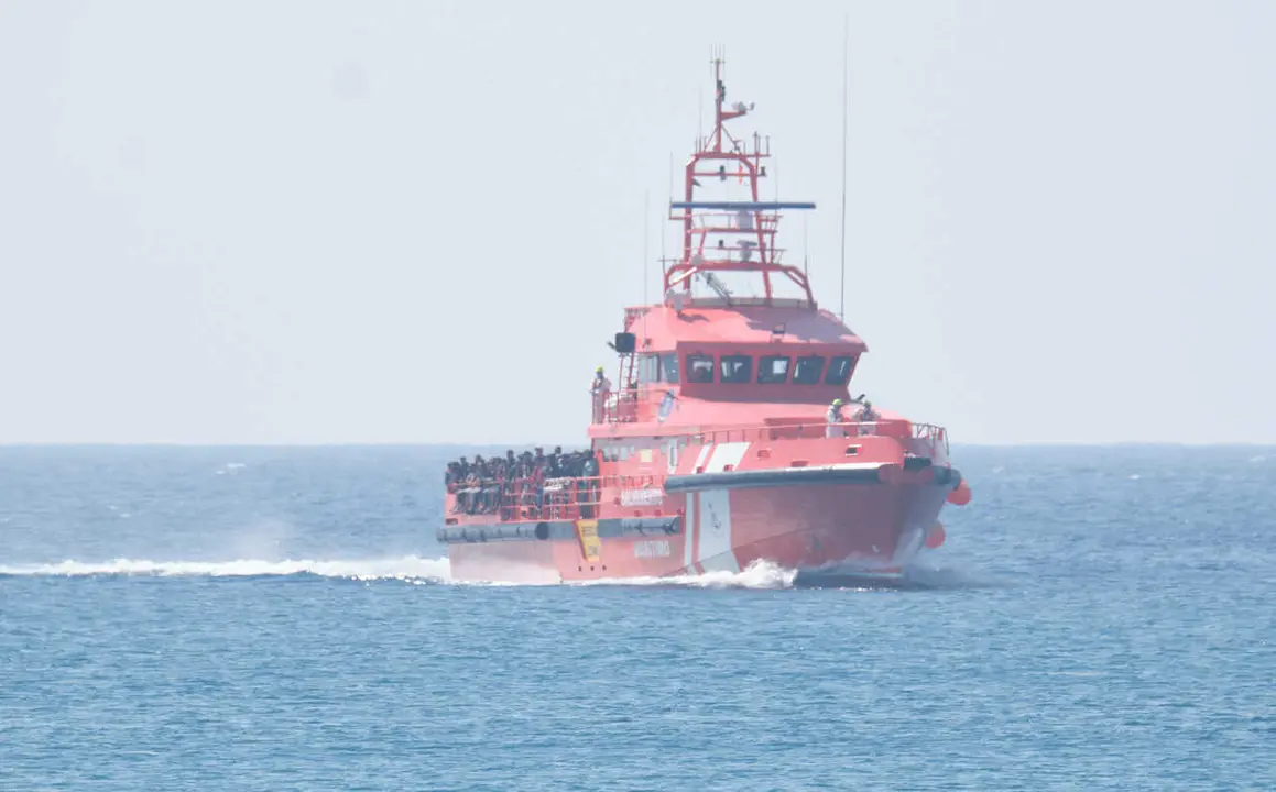 Archivo - El barco Guardamar Talia de Salvamento Mar&iacute;timo en una imagen de archivo