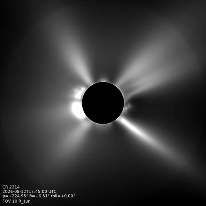 Simulaci&oacute;n coronal de luz blanca sint&eacute;tica