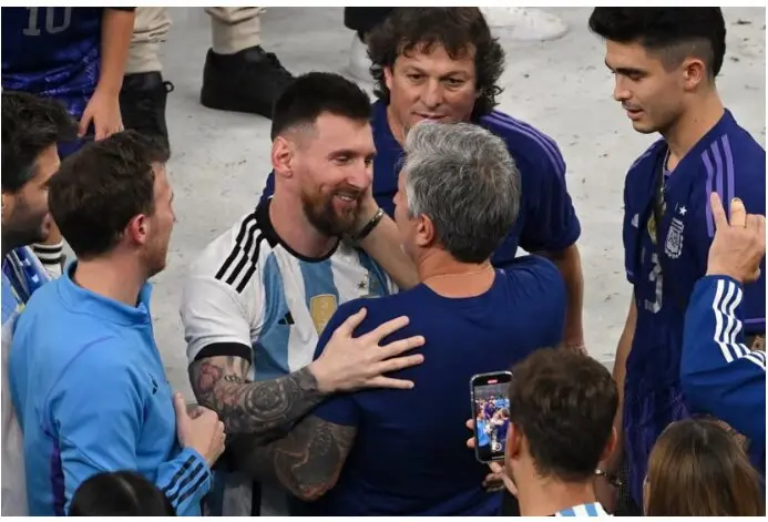 Jorge Messi, padre y representante de Leo Messi, falleci&oacute; a los 68 a&ntilde;os.