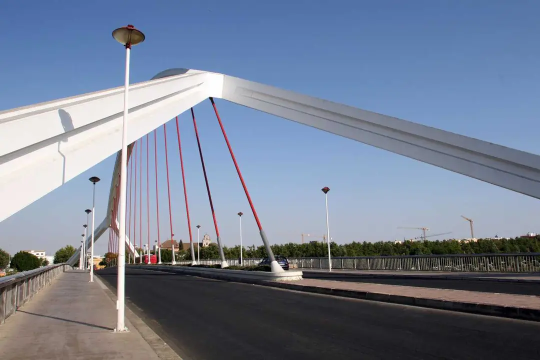 Archivo - Puente de la Barqueta.