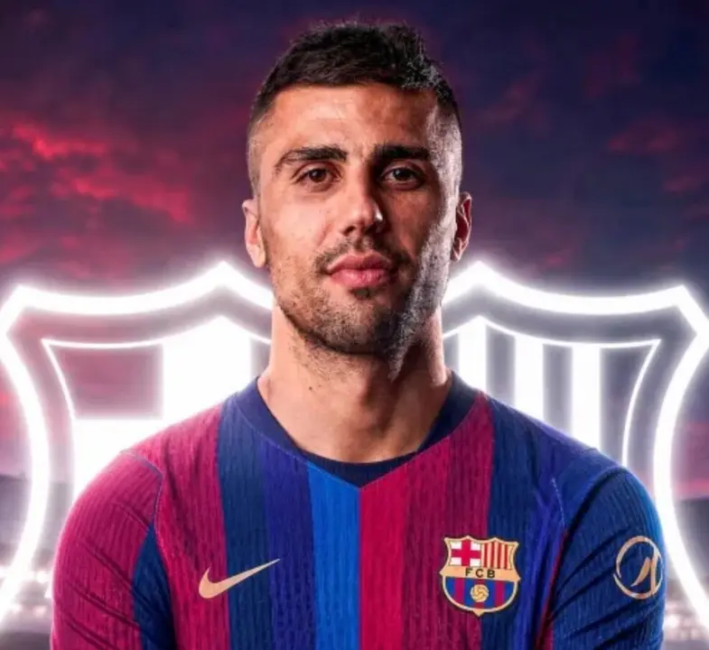 Rodri con la camiseta del Bar&ccedil;a