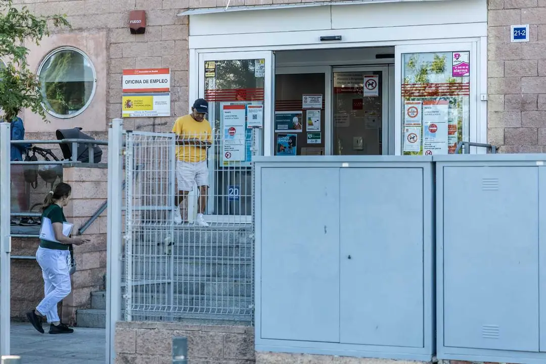Fachada de una Oficina de Empleo