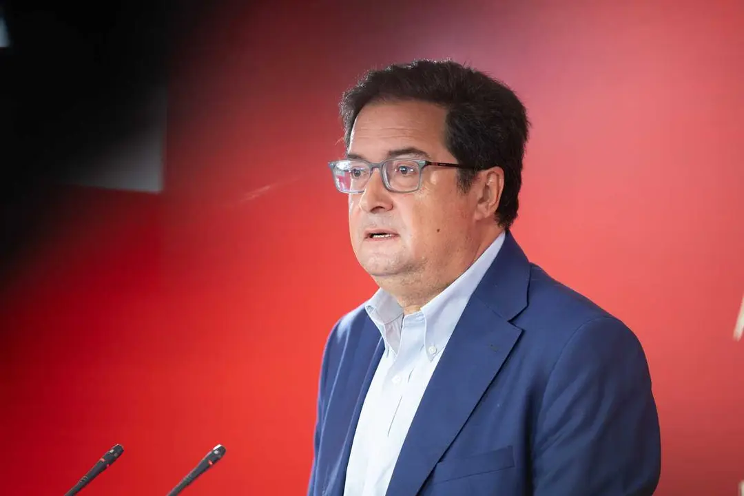 El secretario general del PSOE de Madrid y ministro para la Transformaci&oacute;n Digital y de la Funci&oacute;n P&uacute;blica, &Oacute;scar L&oacute;pez, durante una rueda de prensa, en la sede del PSOE, a 7 de agosto de 2026, en Madrid (Espa&ntilde;a). 