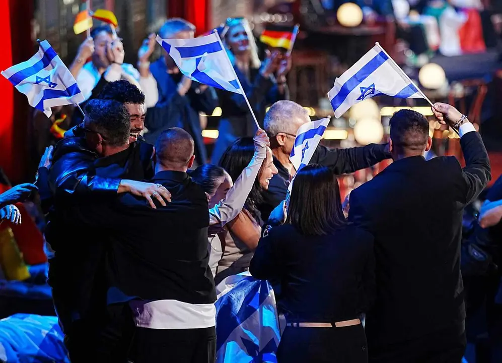 Archivo - Noam Bettan, de Israel, celebra tras la primera semifinal del 70.&ordm; Festival de Eurovisi&oacute;n (ESC) en la Stadthalle de Viena. 