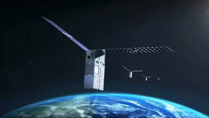 Sat&eacute;lite en &oacute;rbita