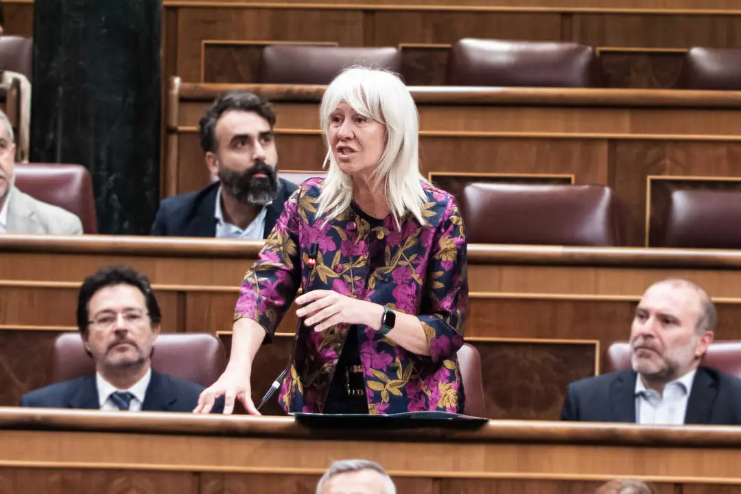 Archivo - La diputada de Junts, Marta Madrenas, toma posesi&oacute;n durante un pleno en el Congreso de los Diputados, a 11 de junio de 2026, en Madrid (Espa&ntilde;a). 