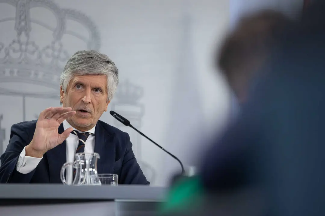 El ministro del Interior, Fernando Grande-Marlaska, durante la rueda de prensa tras el Consejo de Ministros, a 25 de agosto de 2026, en Madrid (Espa&ntilde;a).