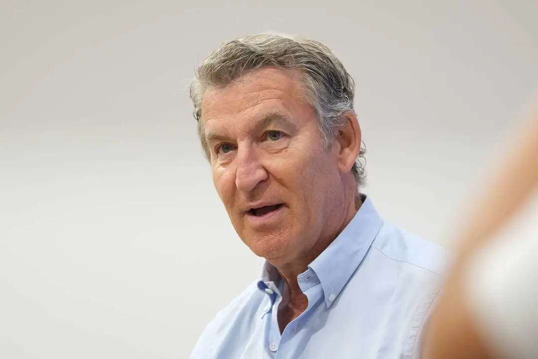 El presidente del Partido Popular, Alberto N&uacute;&ntilde;ez Feij&oacute;o, durante una entrevista para Europa Press, en la sede auton&oacute;mica del PPdeG, a 21 de agosto de 2026, en Santiago de Compostela, A Coru&ntilde;a, Galicia (Espa&ntilde;a). 