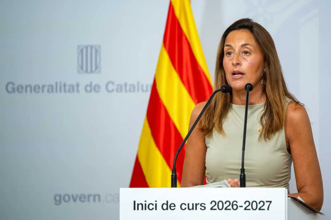 La consellera de Educaci&oacute;n de la Generalitat de Catalunya, Esther Niub&oacute;, durante una rueda de prensa sobre el arranque del nuevo curso escolar, a 31 de agosto de 2026, en Barcelona