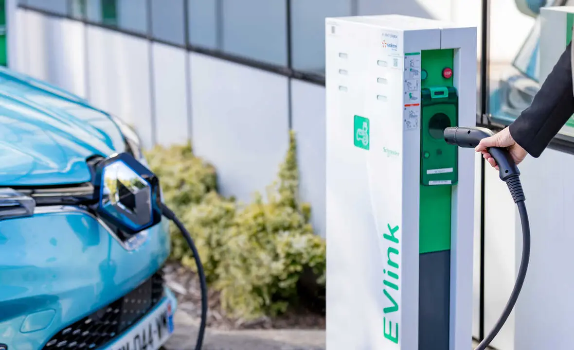 24 Minutos, El Tiempo M&aacute;ximo De Espera Que Los Conductores De El&eacute;ctricos Consideran Razonable