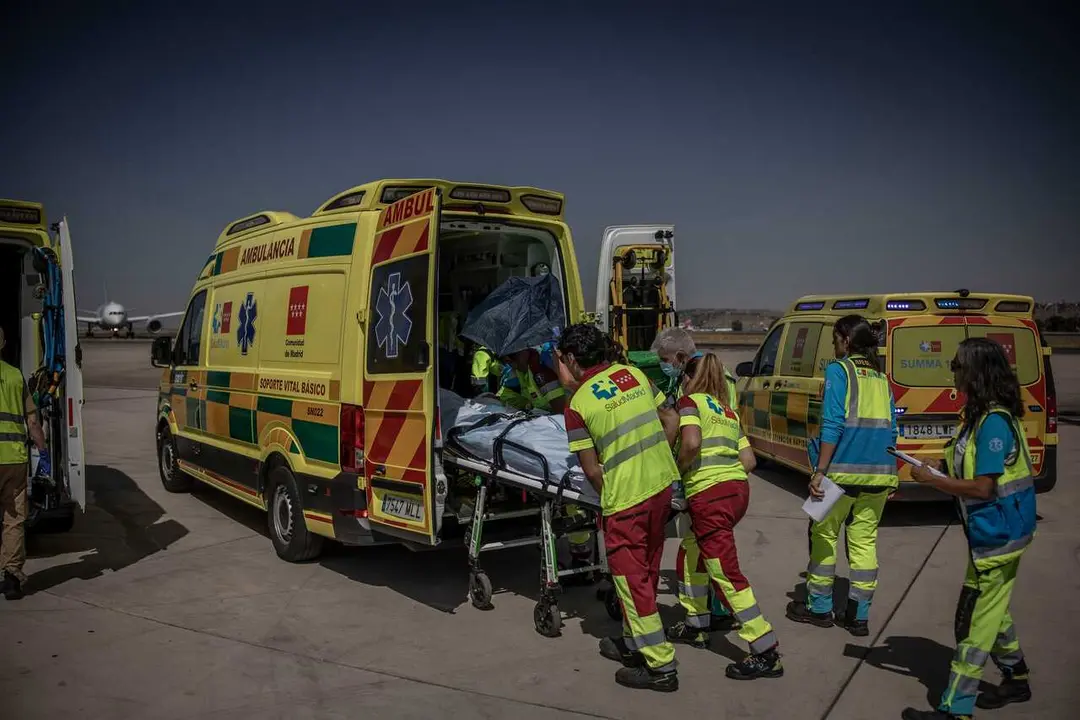 Evacuaci&oacute;n de soldados ucranianos heridos.
