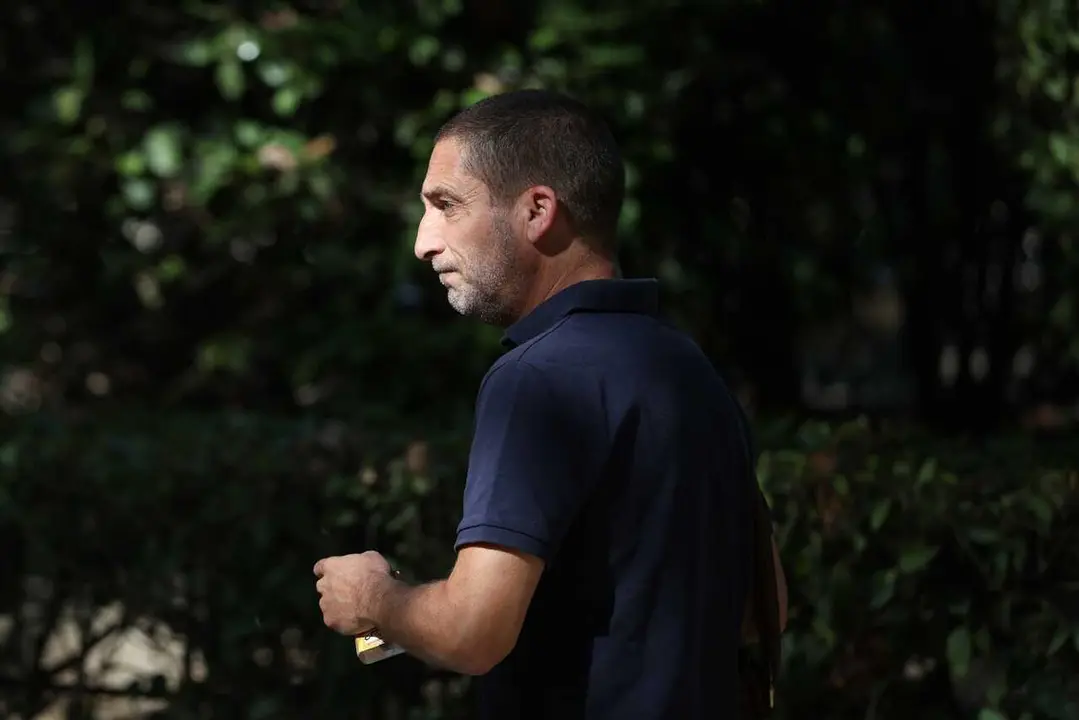 El ex ch&oacute;fer de Pedro S&aacute;nchez, Cristian Corvillo, a su llegada a la Audiencia Nacional, a 3 de septiembre de 2026, en Madrid (Espa&ntilde;a). 