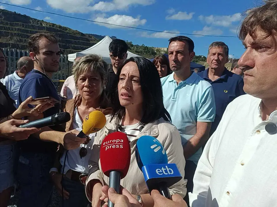 La secretaria de Organizaci&oacute;n del PSOE, Rebeca Torr&oacute;, en la Burdin Jaia de Abanto Zierbena (Bizkaia)
