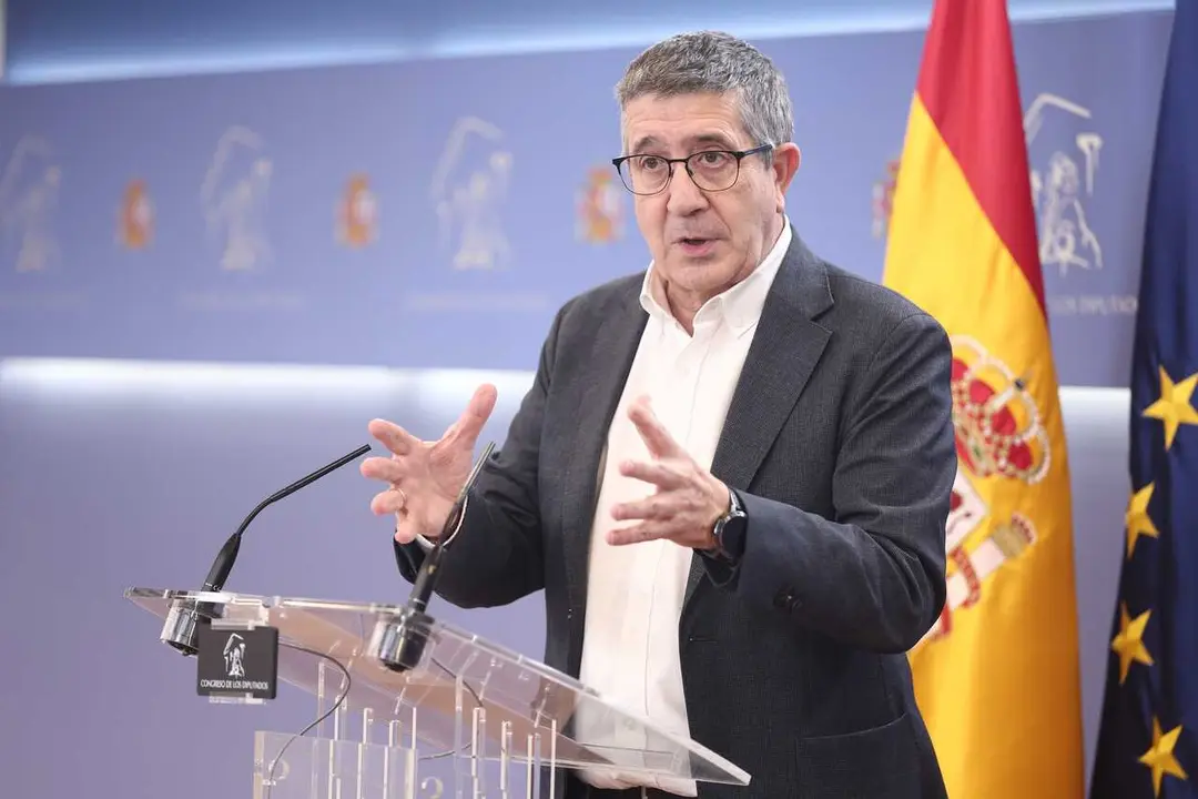 Archivo - El portavoz del PSOE en el Congreso, Patxi L&oacute;pez, durante una rueda de prensa en el Congreso de los Diputados, a 23 de junio de 2026, en Madrid (Espa&ntilde;a).