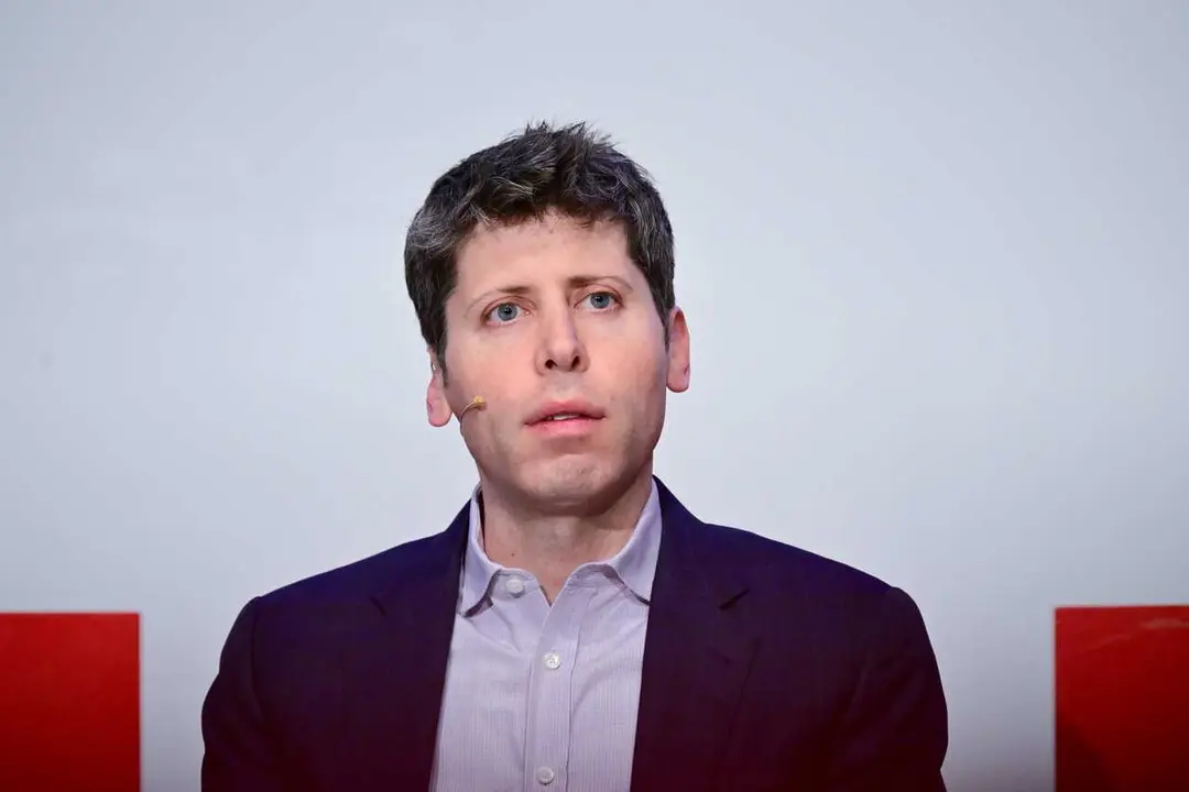Archivo - Sam Altman, cofundador y CEO de OpenAI, en un panel sobre el futuro de la inteligencia artificial en Berl&iacute;n.