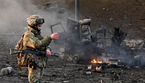 <p> Soldado en la invasión de Rusia a Ucrania | @ElioAlmaguer2 </p>