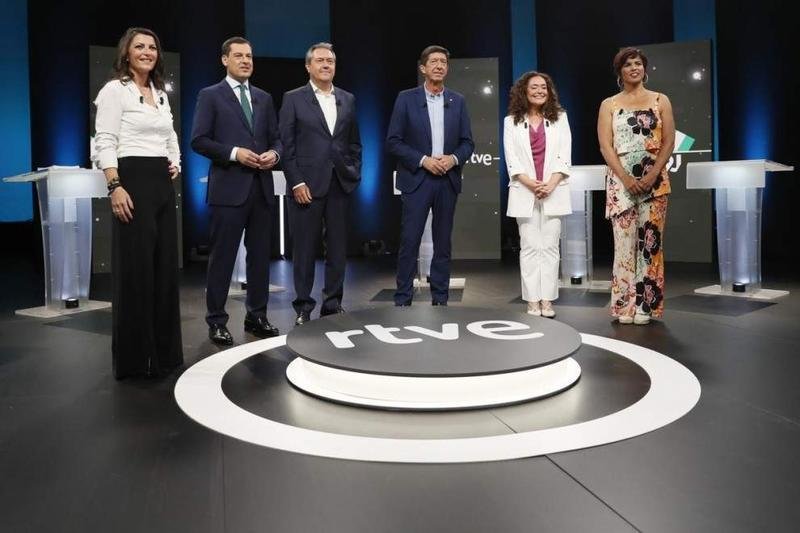 <p> Los seis candidatos a la Presidencia de la Junta de Andalucía en el debate de RTVE - RTVE </p>