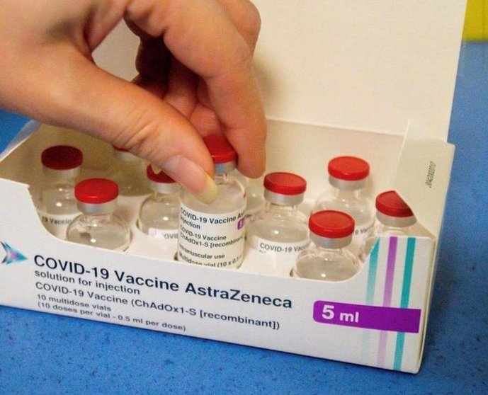  Vacuna AstraZeneca. 